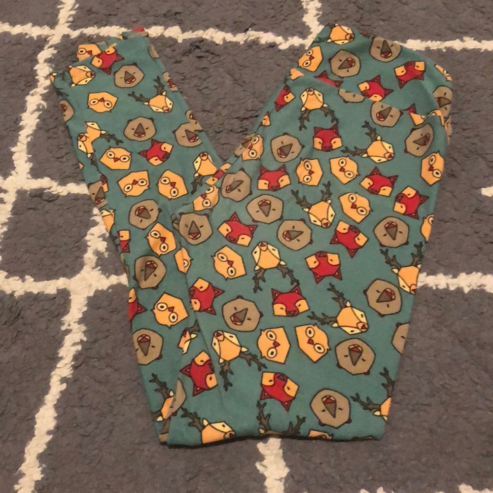 Lularoe woodland creature leggings-os